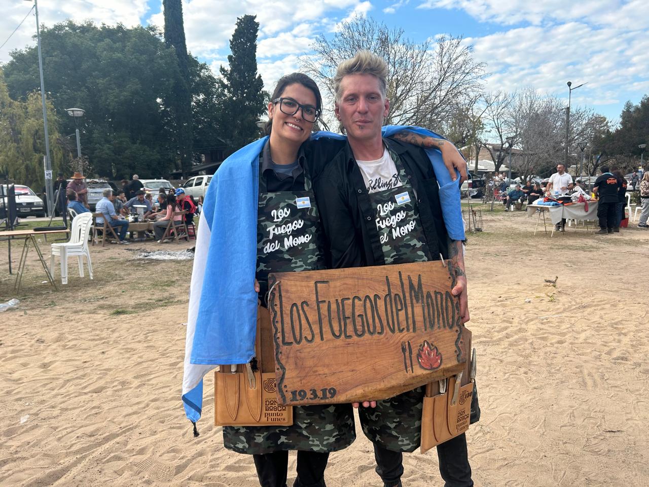 Asado a la estaca en Funes: "Los Fuegos del Mono" se coronaron campeones